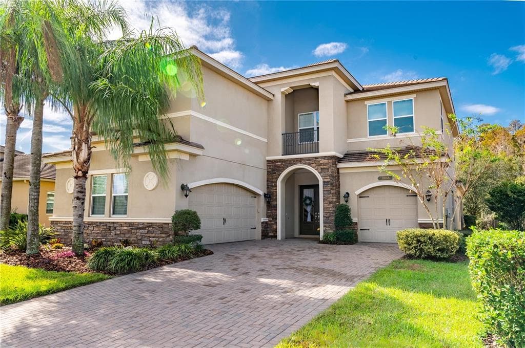 31068 SPRUCEBERRY COURT WESLEY CHAPEL, FL 33543
