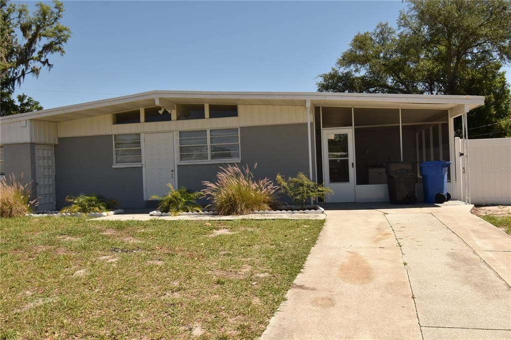 1103 TEAKWOOD AVENUE TAMPA, FL 33613