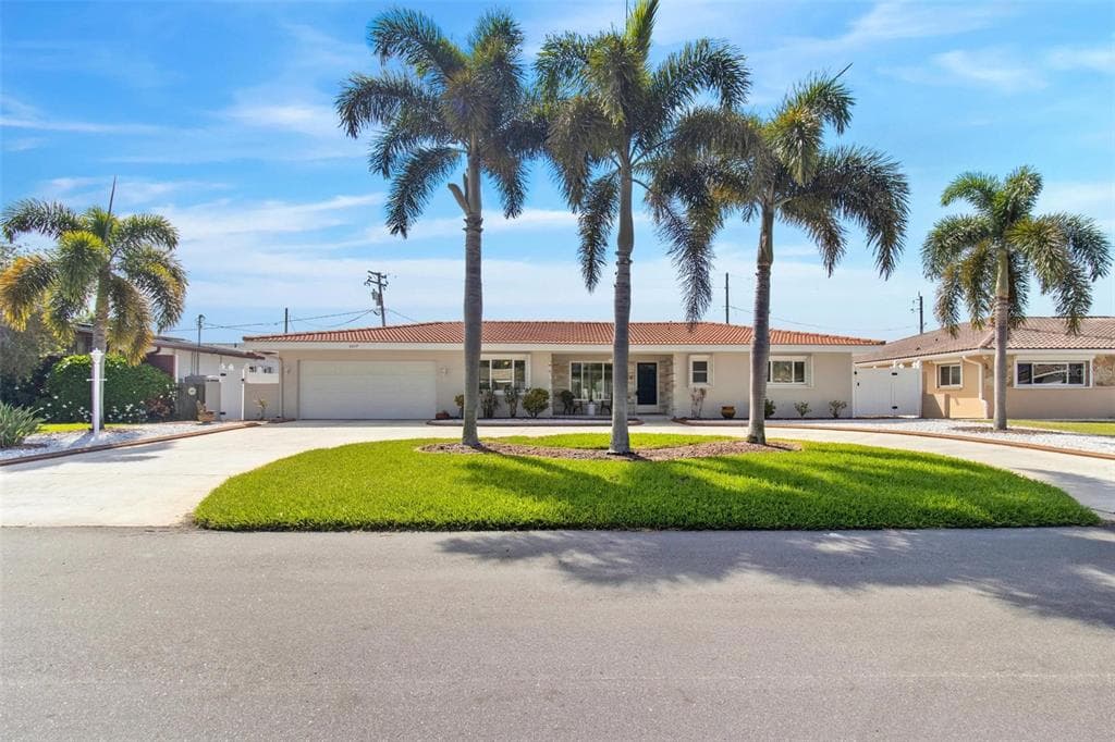 6619 BLUE HERON DRIVE S