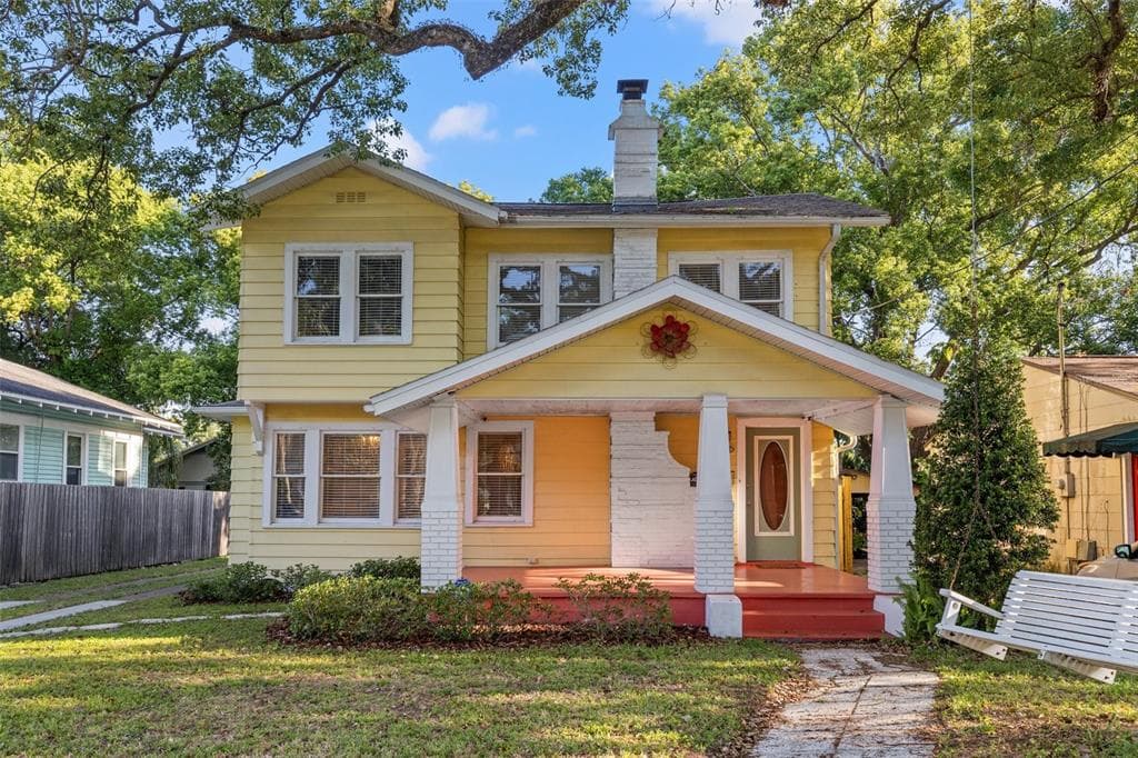 910 E HAMILTON AVENUE TAMPA, FL 33604