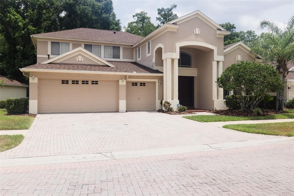 10535 CANARY ISLE DRIVE TAMPA, FL 33647