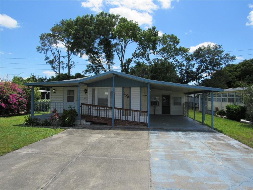 36942 KAY AVENUE ZEPHYRHILLS, FL 33542