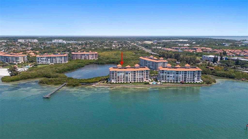 4850 OSPREY DRIVE S UNIT 304 ST PETERSBURG, FL 33711