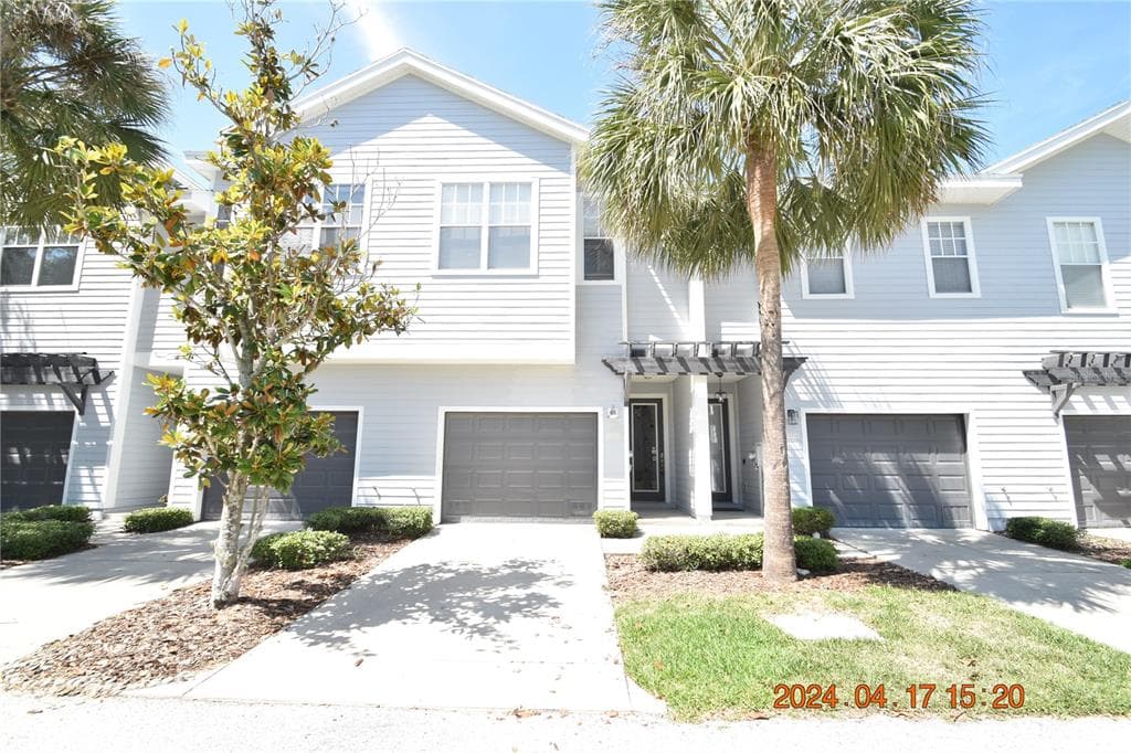 8319 KING BLOSSOM COURT TAMPA, FL 33615
