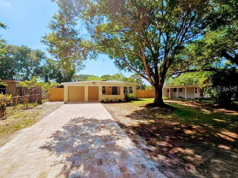236 MELODY LANE LARGO, FL 33771