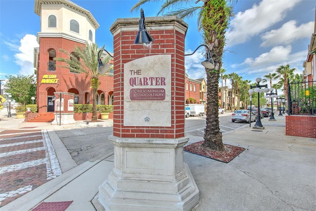 2010 E PALM AVE Apt. 15201 TAMPA, FL 33605