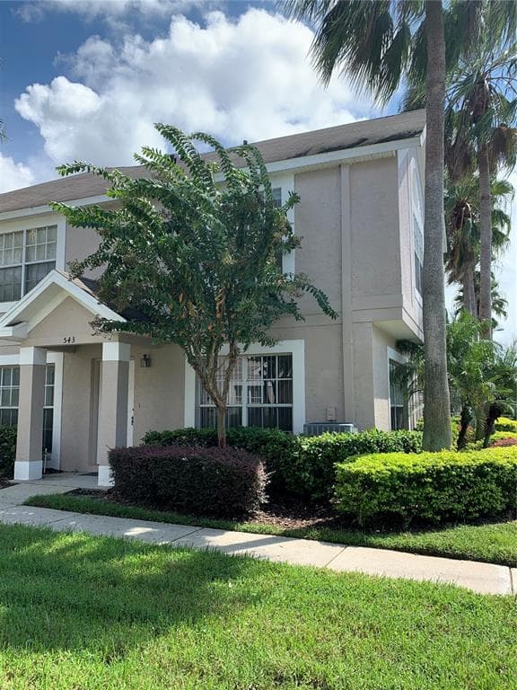 543 KENSINGTON LAKE CIRCLE BRANDON, FL 33511