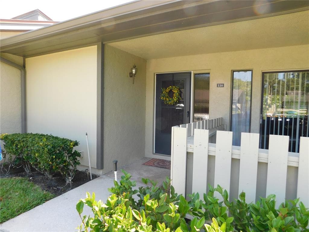 110 GEOFFREY COURT OLDSMAR, FL 34677