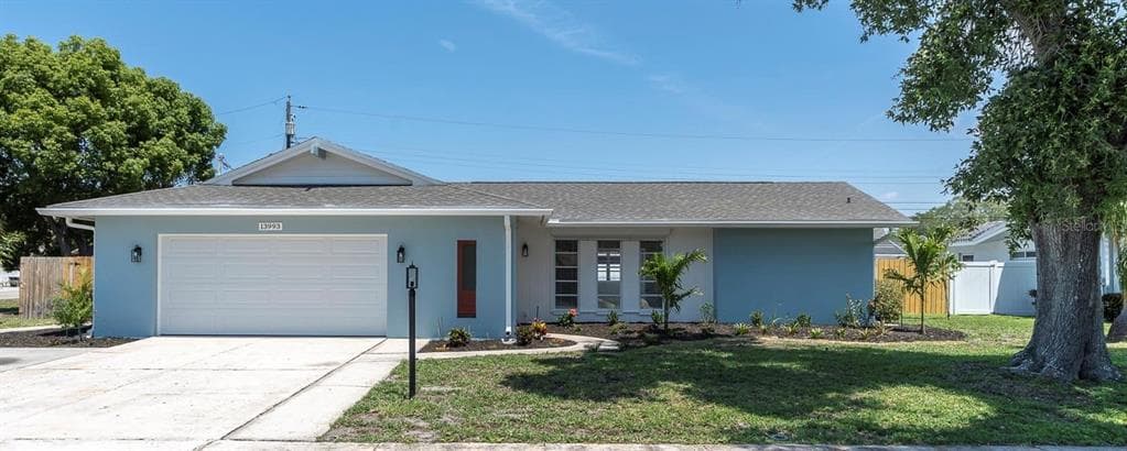 13993 SUNSET DRIVE LARGO, FL 33774