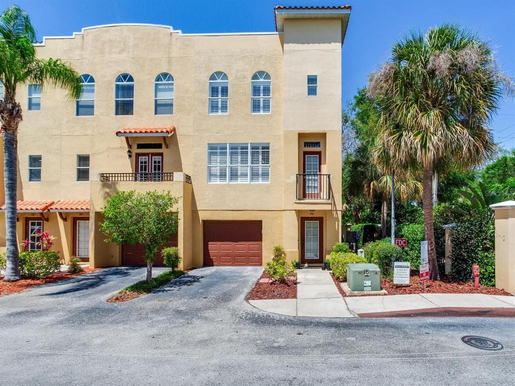3101 TOSCANA CIRCLE TAMPA, FL 33611