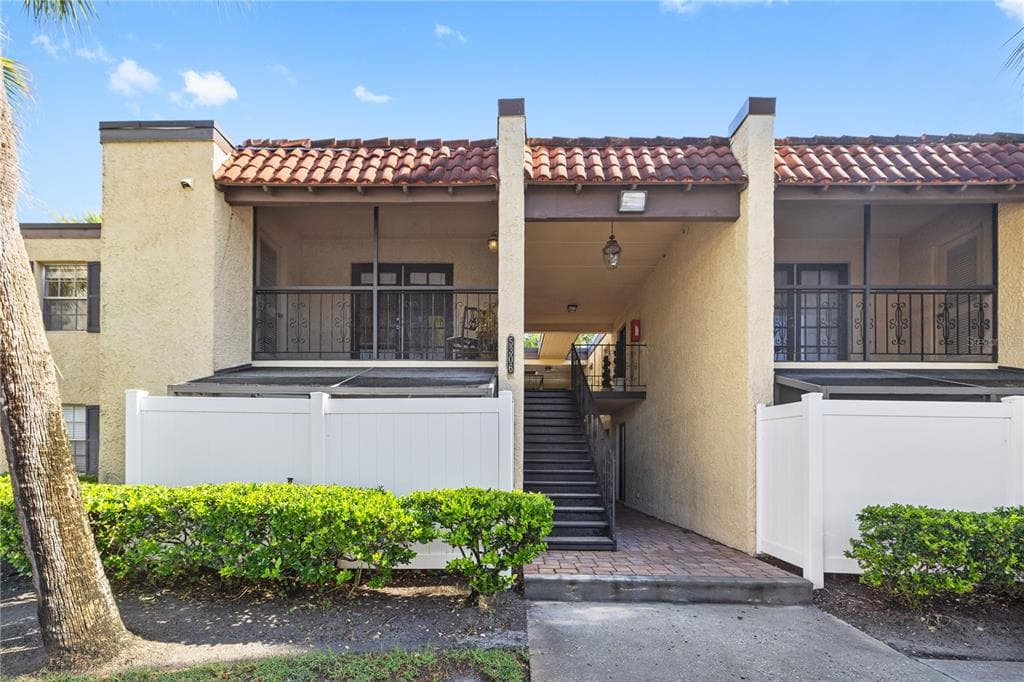 5306 W KENNEDY BOULEVARD UNIT 211 TAMPA, FL 33609