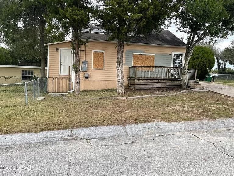 242 BAINBRIDGE AVENUE HOLLY HILL, FL 32117