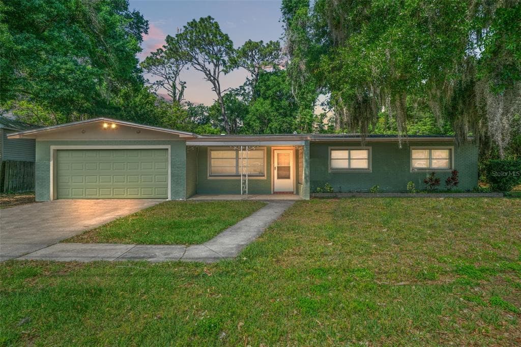 1008 N PARSONS AVENUE BRANDON, FL 33510