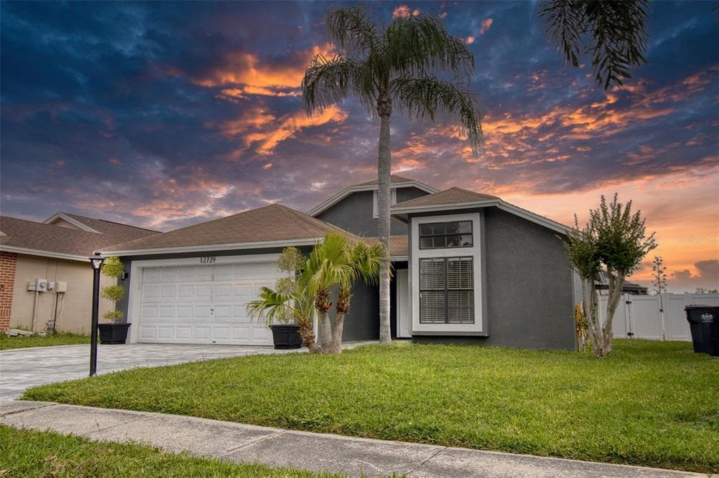 12729 TROWBRIDGE LANE TAMPA, FL 33624