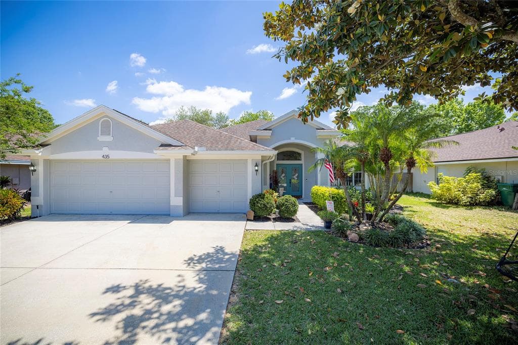 435 BRIDLE PATH WAY TARPON SPRINGS, FL 34688
