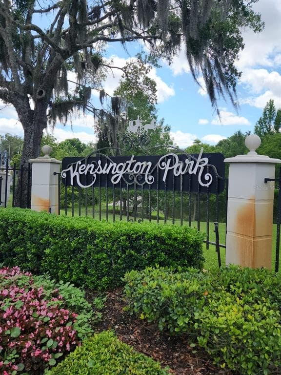 1074 KENSINGTON PARK DR UNIT 202 ALTAMONTE SPRINGS, FL 32714