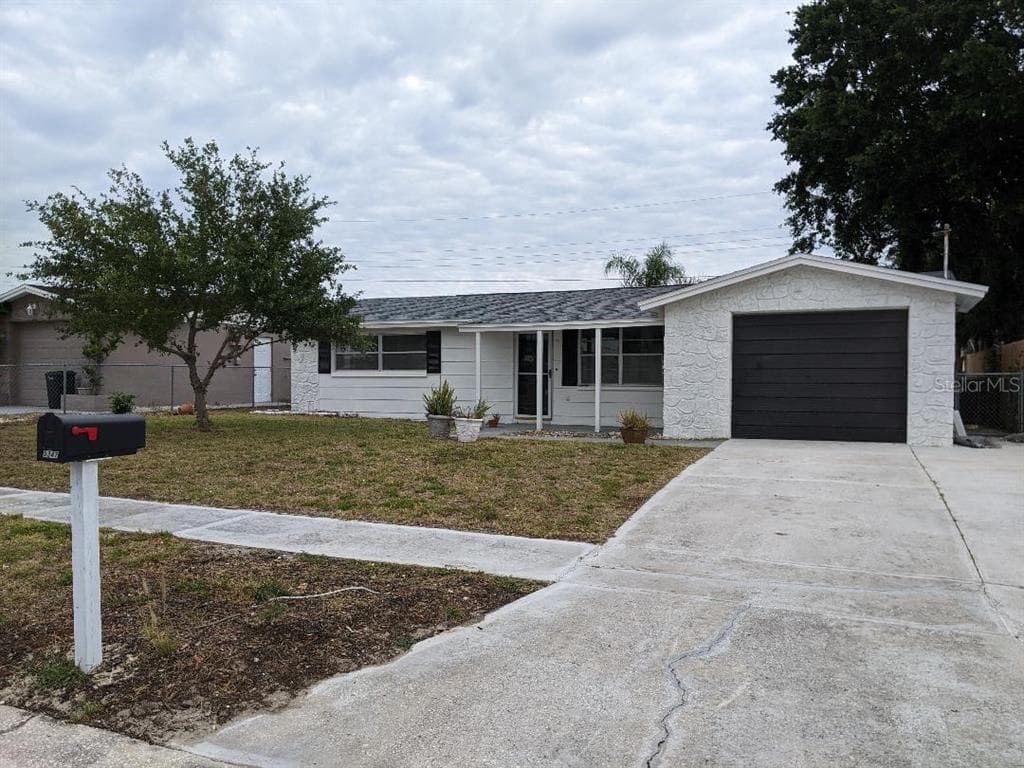 5347 MOSAIC DRIVE HOLIDAY, FL 34690