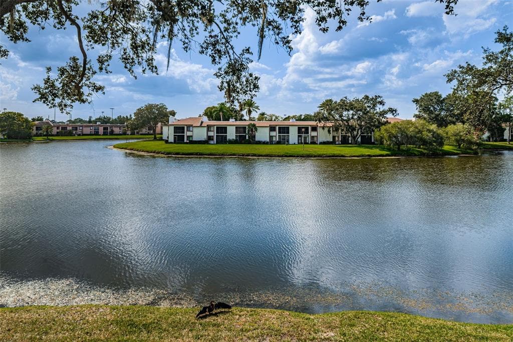 222 NINA WAY UNIT 222 OLDSMAR, FL 34677