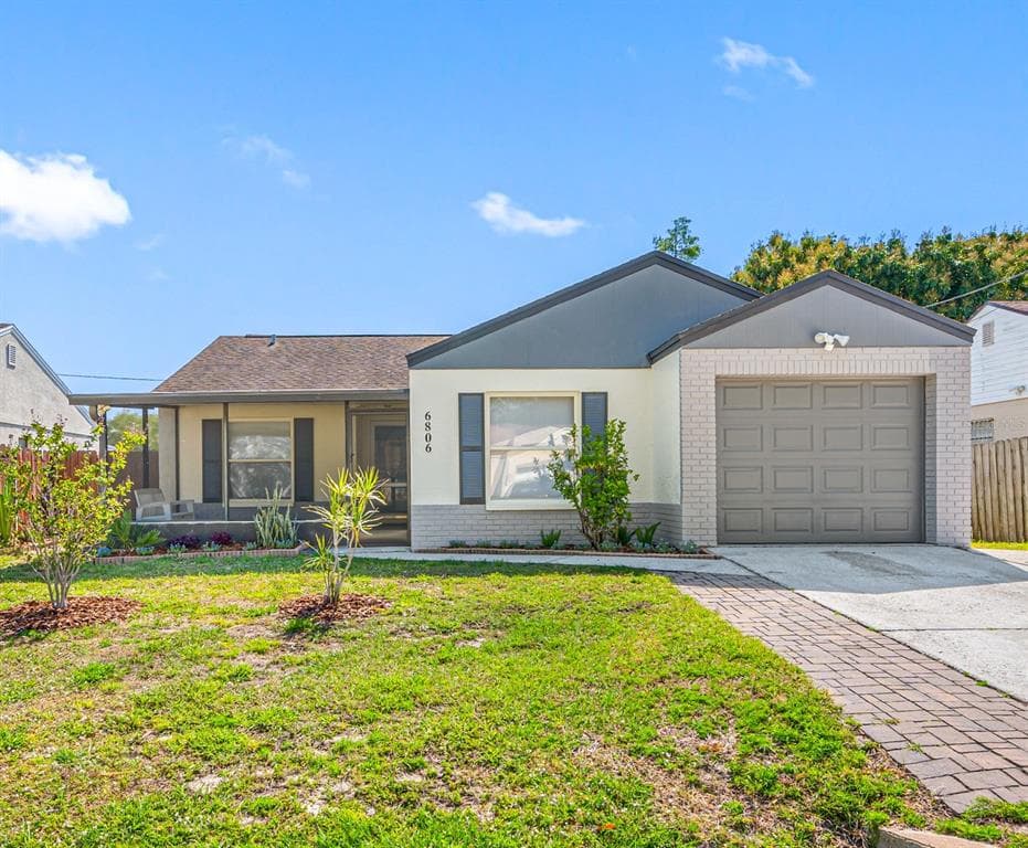 6806 S GABRIELLE STREET TAMPA, FL 33611