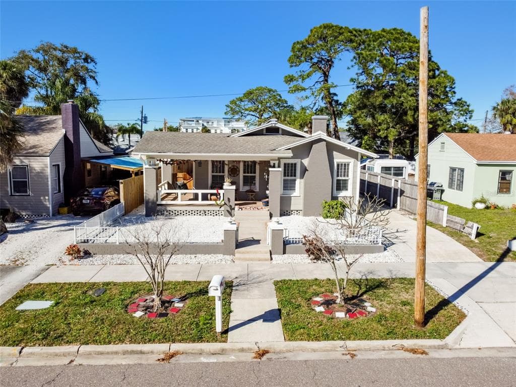 312 LEBEAU ST CLEARWATER, FL 33755