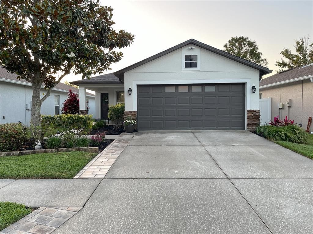 10029 PERTHSHIRE CIRCLE LAND O LAKES, FL 34638