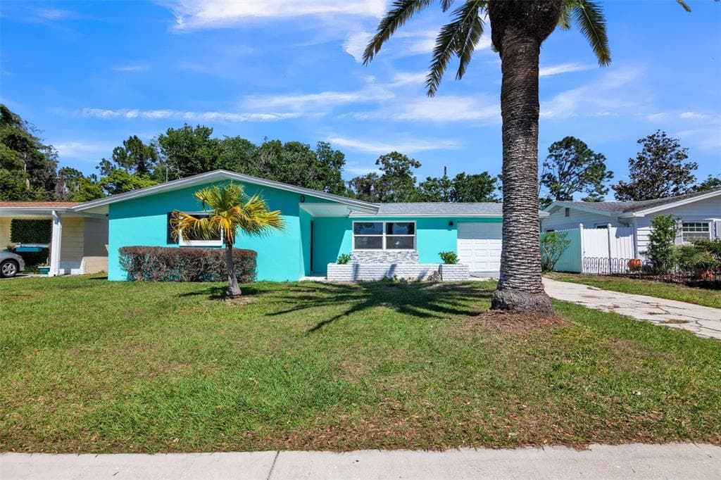 3322 BAINBRIDGE DRIVE HOLIDAY, FL 34691