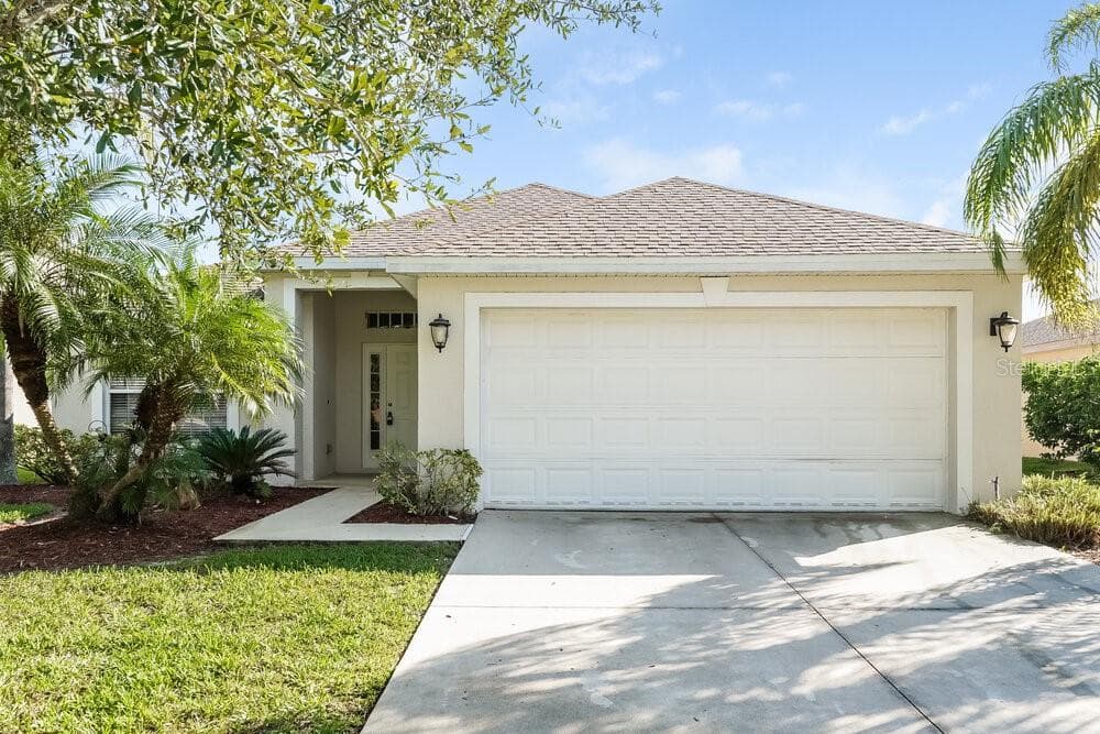 11341 LAKE CYPRESS LOOP FORT MYERS, FL 33913