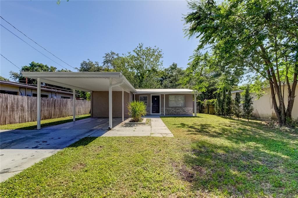 7106 S SPARKMAN STREET TAMPA, FL 33616