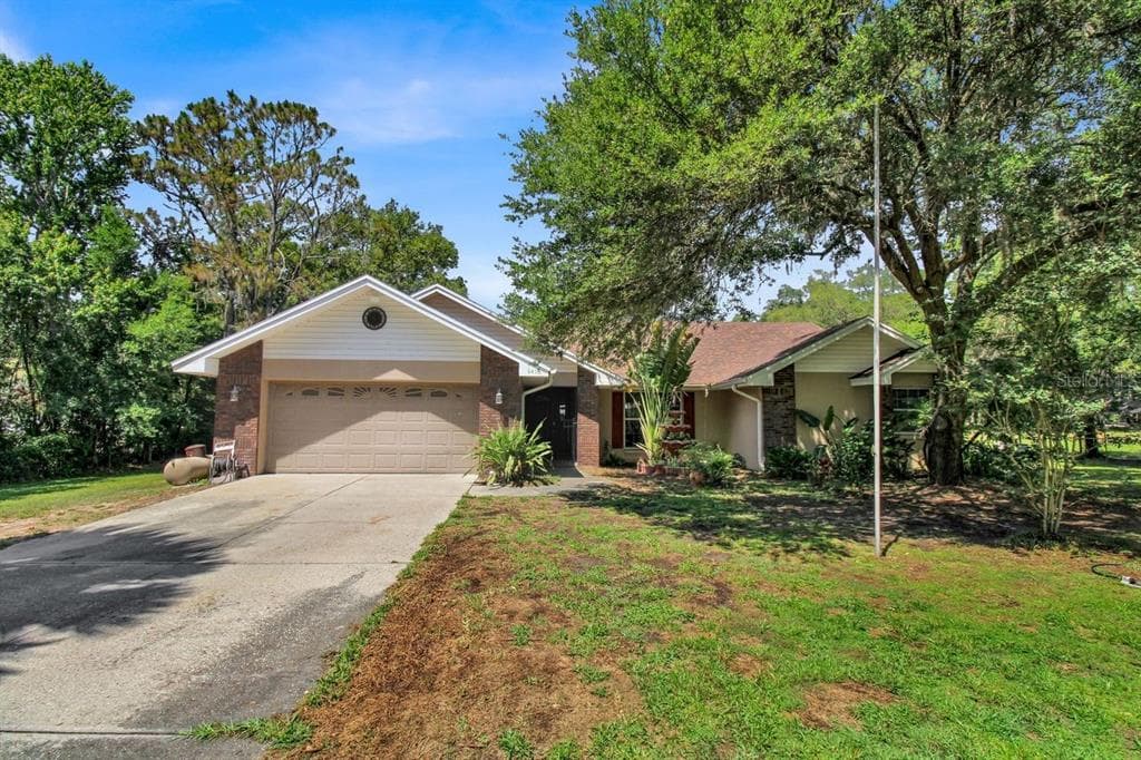 9416 MCINTOSH ROAD