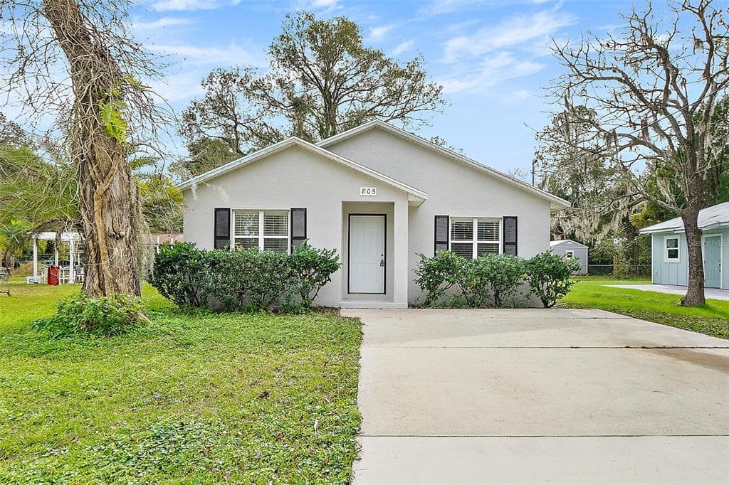 805 DEEN ROAD BUNNELL, FL 32110