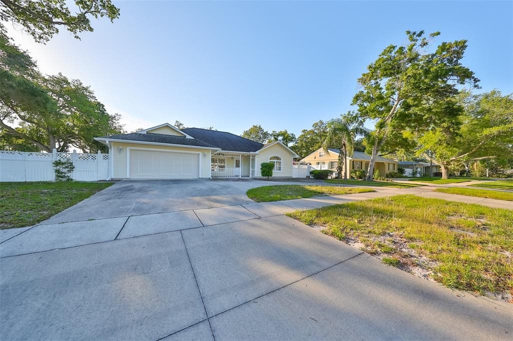 1605 PINELLAS ROAD BELLEAIR, FL 33756
