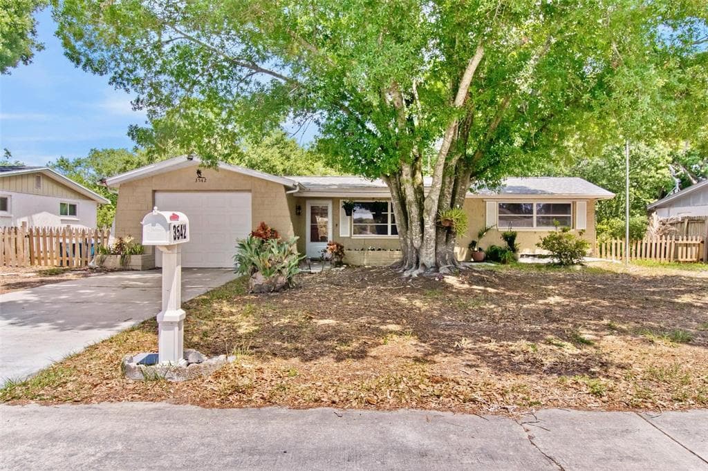 3542 BLUEBIRD DRIVE
