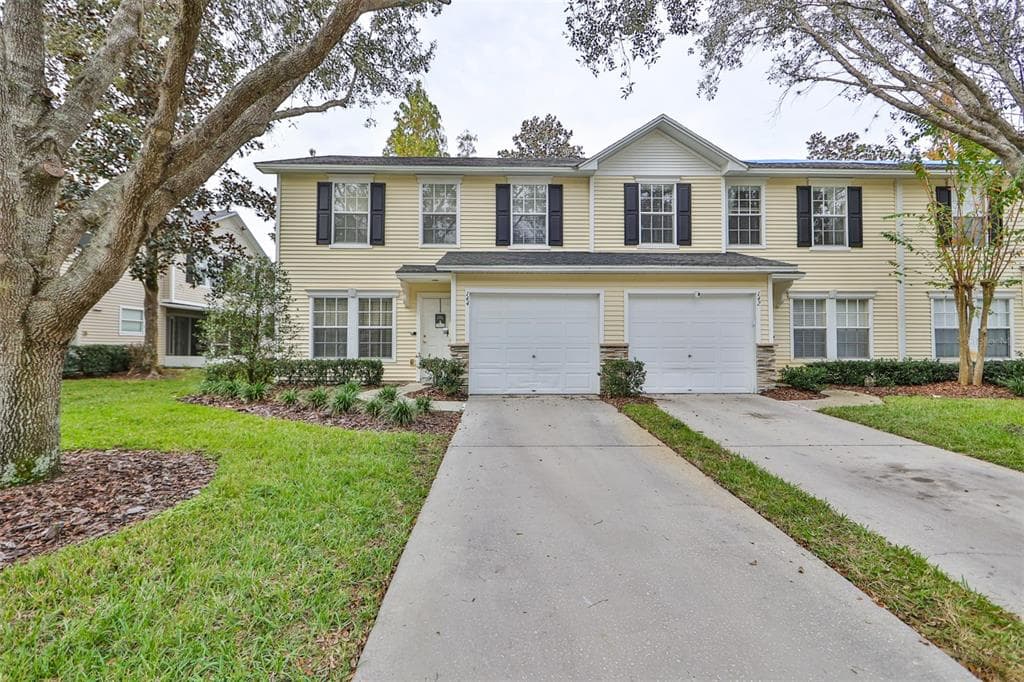 144 WOODKNOLL PLACE VALRICO, FL 33594