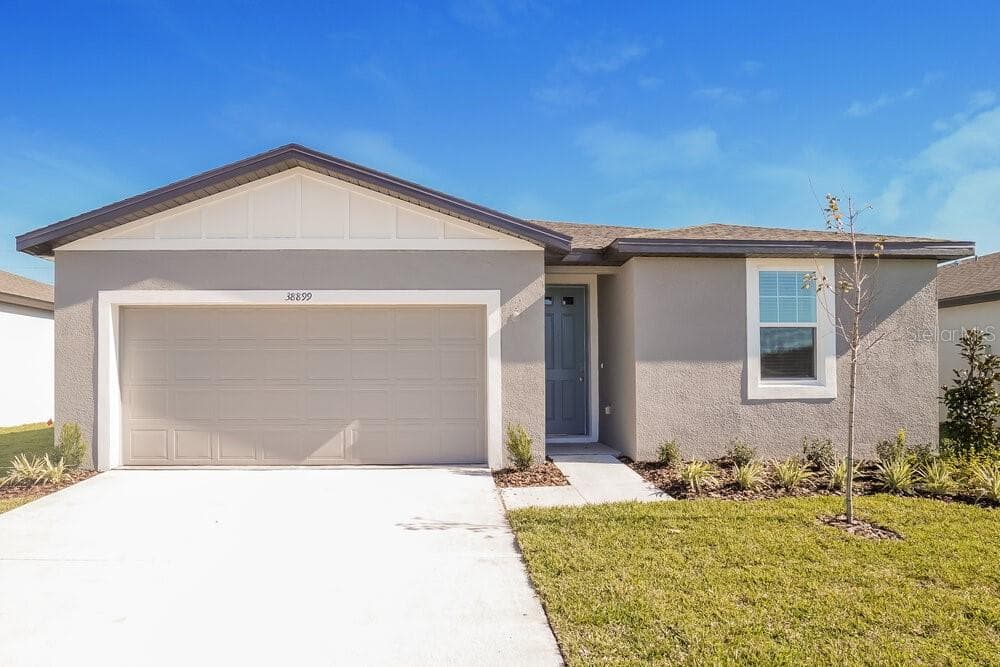 38899 HARLOW ROSE DRIVE ZEPHYRHILLS, FL 33540