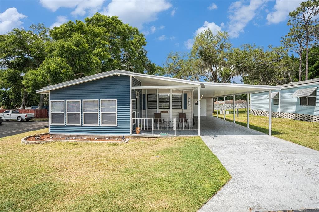 37613 CAMPO AVENUE ZEPHYRHILLS, FL 33541