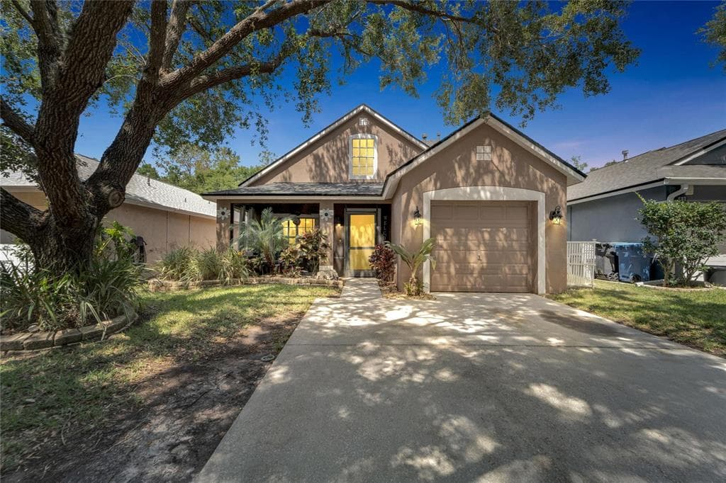6151 KITERIDGE DRIVE LITHIA, FL 33547