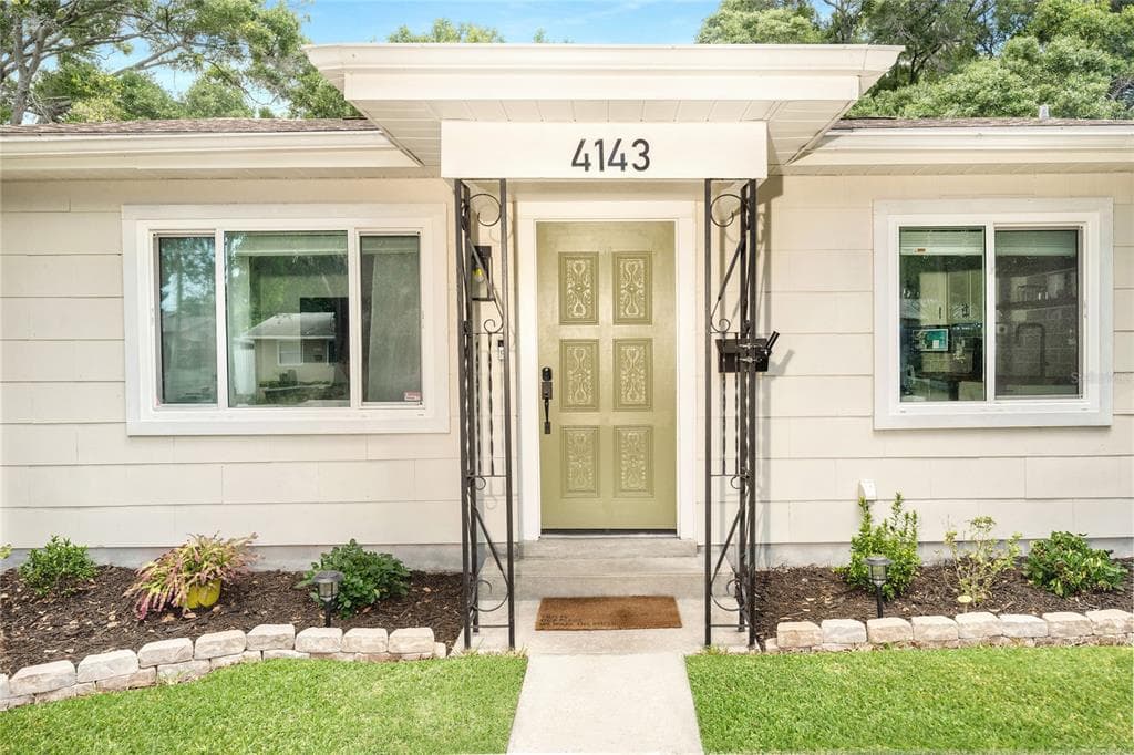 4143 6TH AVENUE N ST PETERSBURG, FL 33713