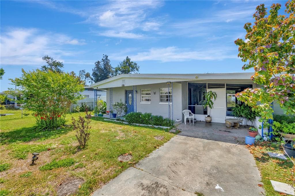 6005 FRANCIS DRIVE APOLLO BEACH, FL 33572