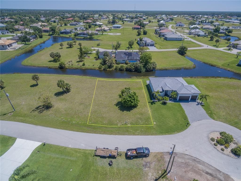 17282 CARROWAY LANE PUNTA GORDA, FL 33955