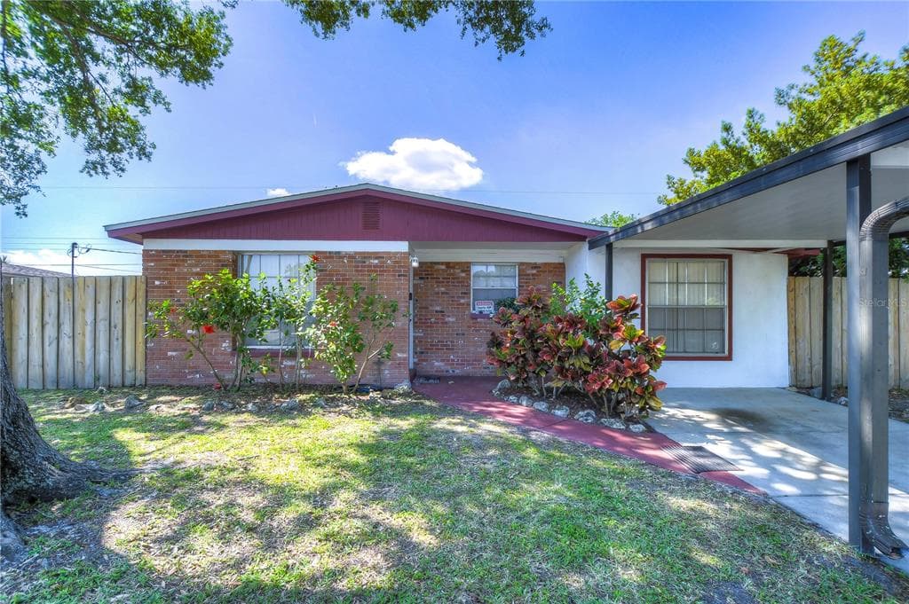 4536 W BURKE STREET TAMPA, FL 33614