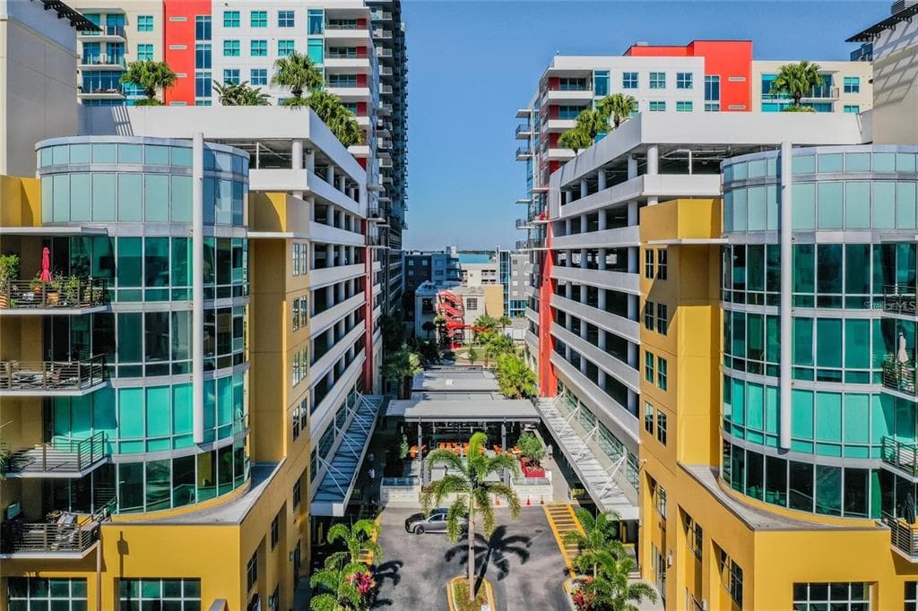1120 E KENNEDY BOULEVARD UNIT 411 TAMPA, FL 33602