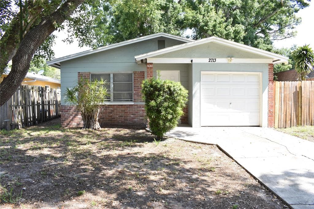 2713 26TH AVENUE N ST PETERSBURG, FL 33713