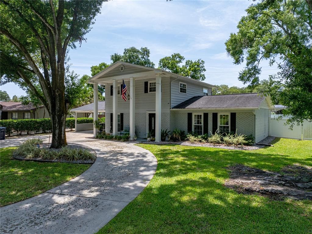 4816 N SHIRLEY DRIVE TAMPA, FL 33603