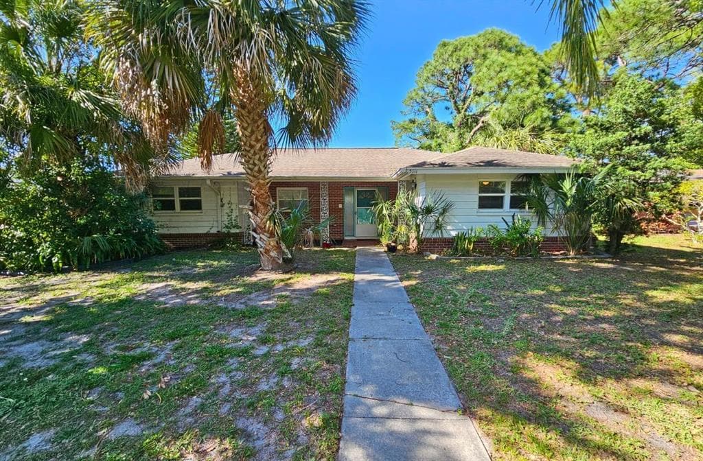 5311 LUNA VISTA DRIVE NEW PORT RICHEY, FL 34652