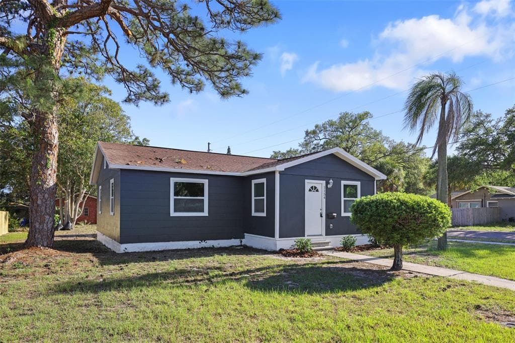 1154 26TH AVENUE S ST PETERSBURG, FL 33705