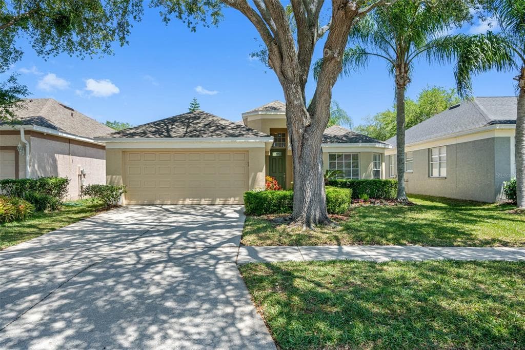 5630 TERRAIN DE GOLF DRIVE LUTZ, FL 33558