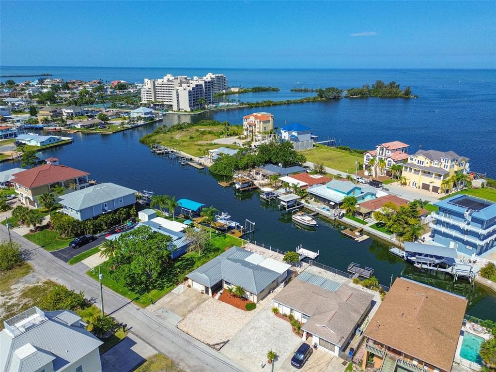 13919 HATCHER AVENUE HUDSON, FL 34667