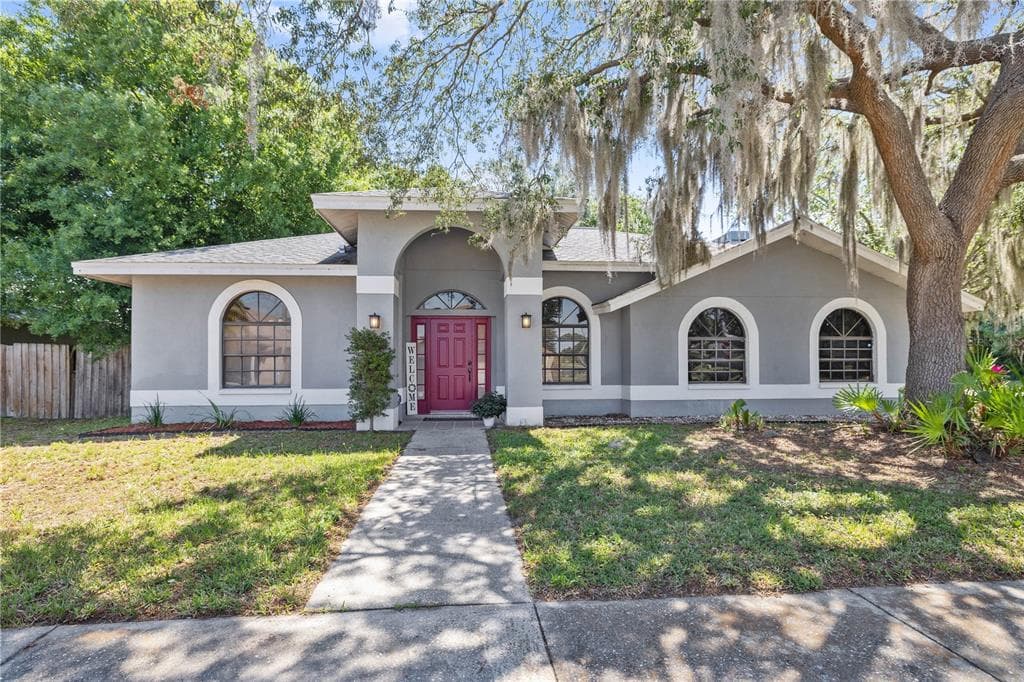 12001 LYNMOOR DRIVE RIVERVIEW, FL 33579