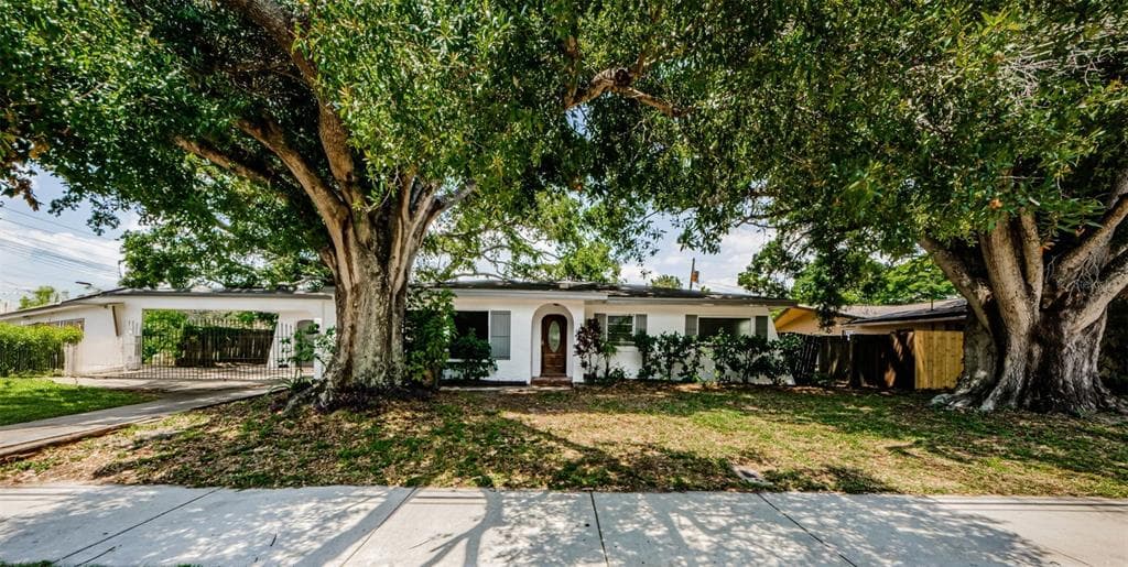 1814 NURSERY ROAD CLEARWATER, FL 33764