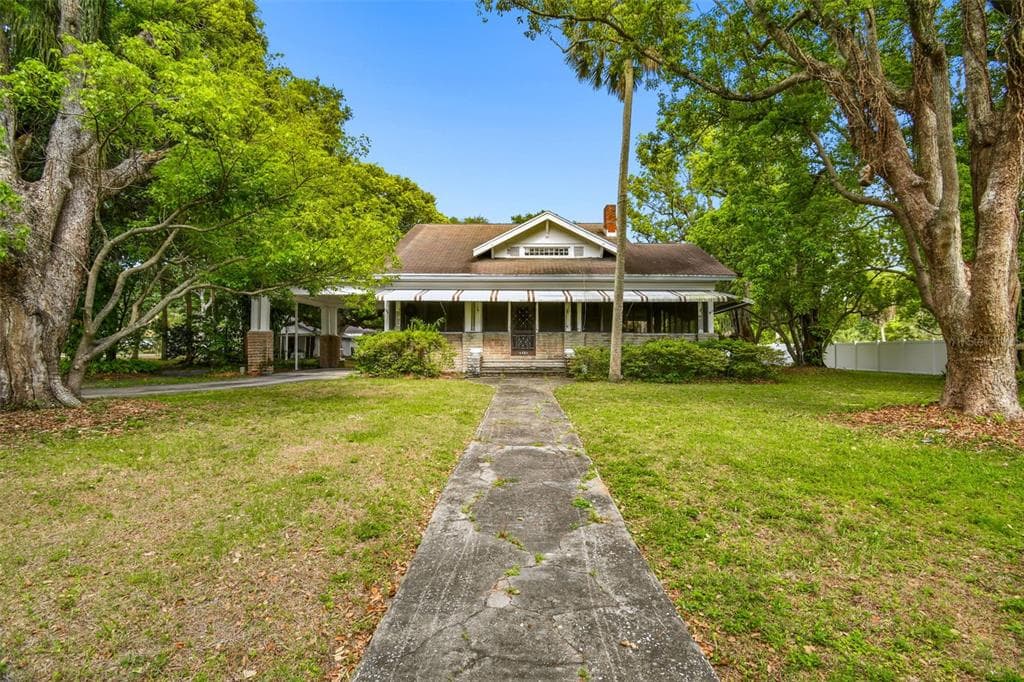 6405 N 15TH STREET TAMPA, FL 33610